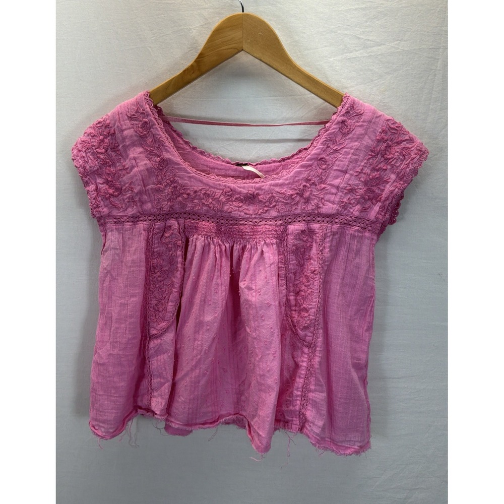 Free People Embroidered Top Women's Size S Pink Babydoll Cropped Boho Frayed